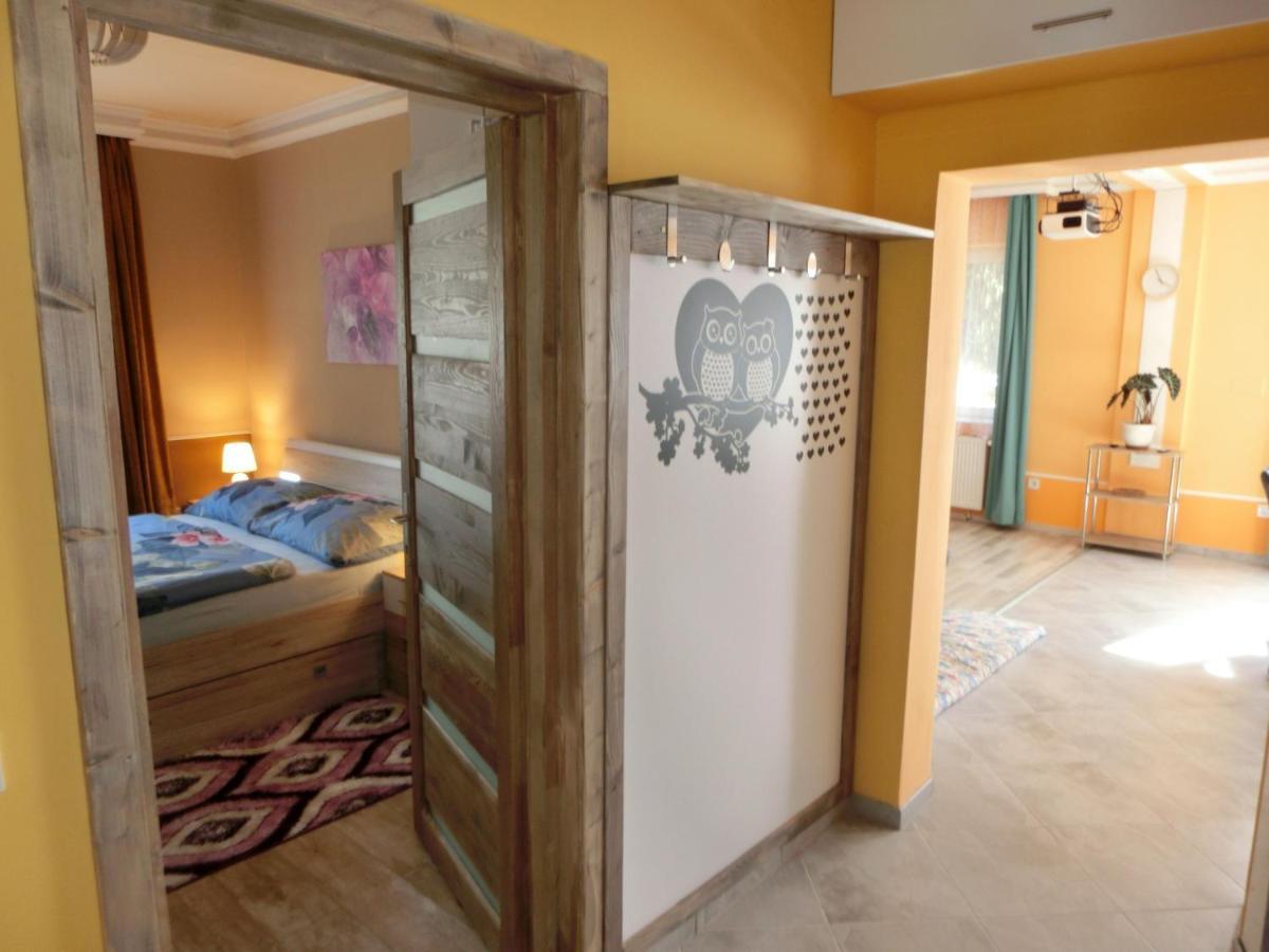 Pilis Apartman Piliscsaba Buitenkant foto